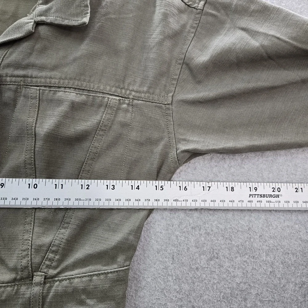 Abercrombie & Fitch *please carefully